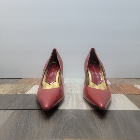 Women's 6M Dark Red Pumps - Picture 3 of 7
